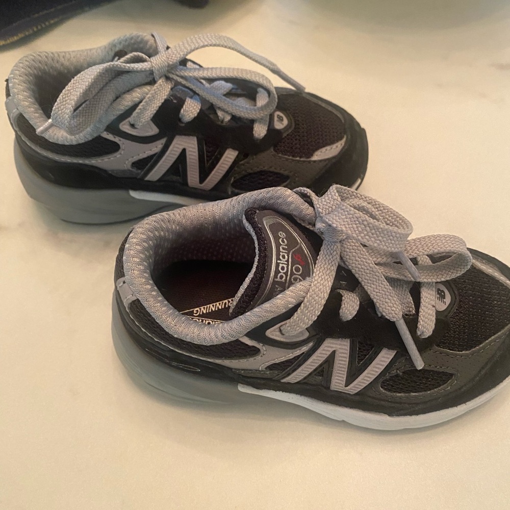 New balance toddler 990 size 7